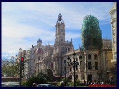 Plaza del Ayuntamiento 57 - Town Hall (Ayuntamiento de Valencia), the most famous building at the square, was built in the 18th century in baroque style.